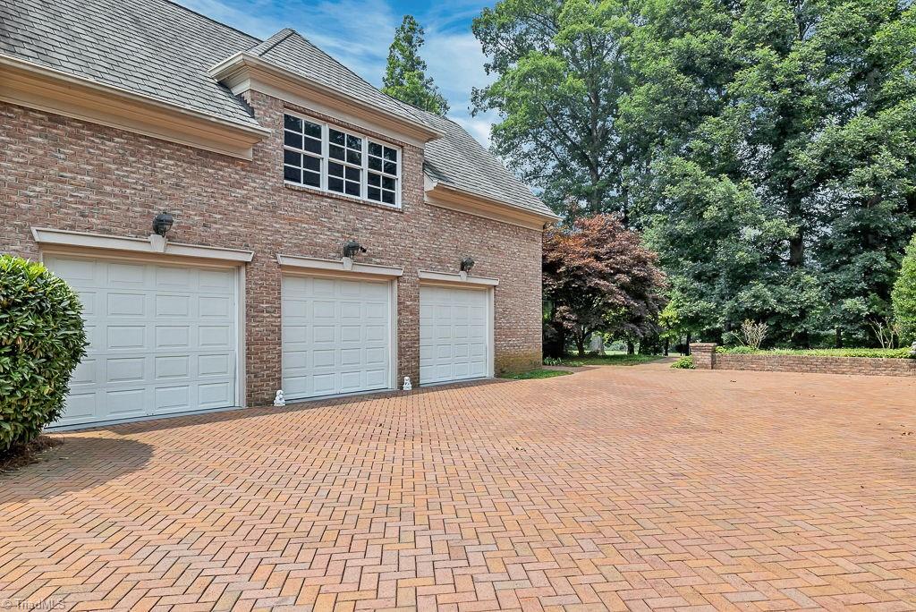 3910 Dover Park Road Greensboro, NC 27407 - Photo 43 of 45