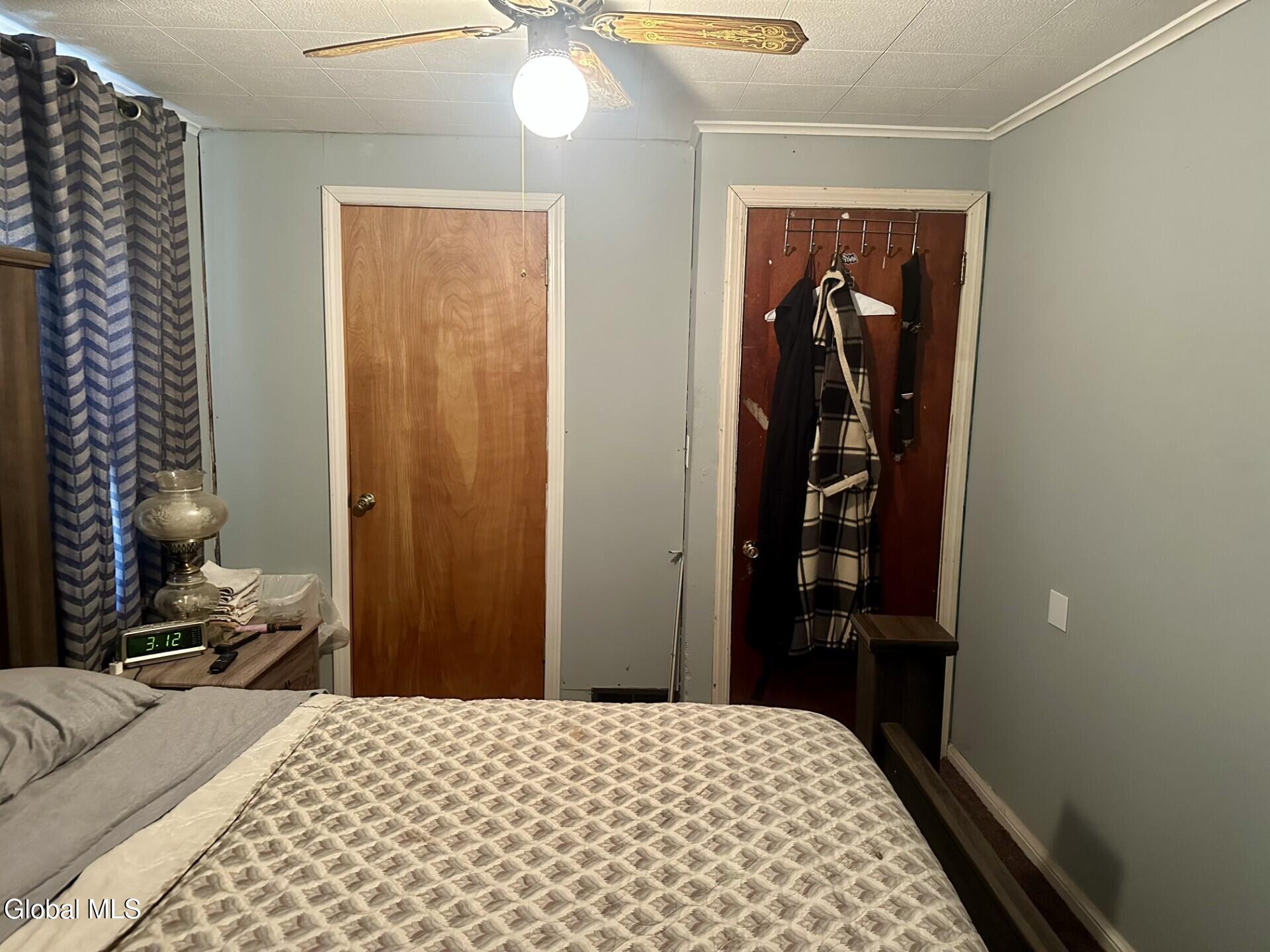 1136 Dix Avenue Hudson Falls, NY 12839 - Photo 15 of 33 5