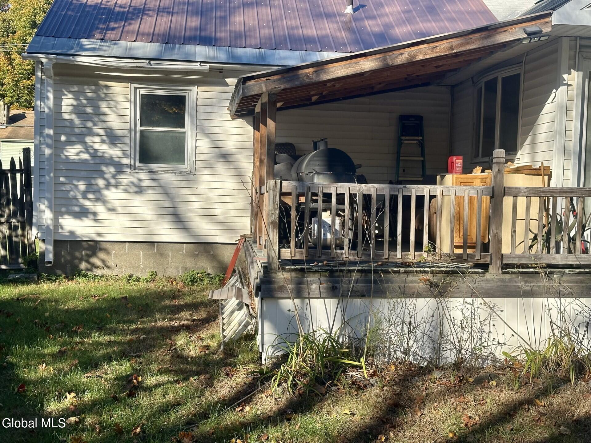 1136 Dix Avenue Hudson Falls, NY 12839 - Photo 19 of 33 41