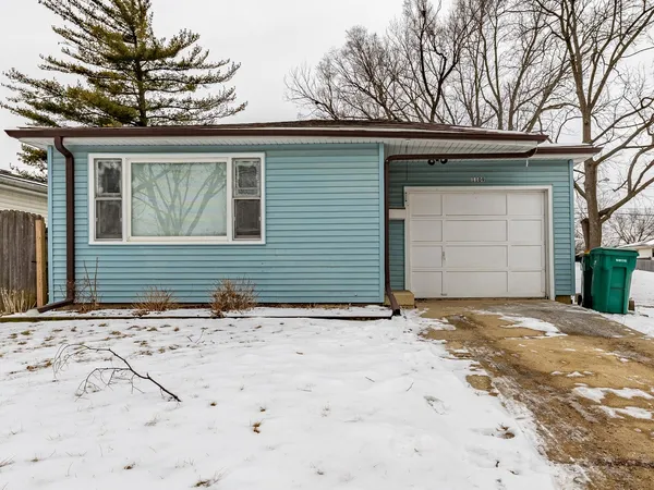 $260,000 | 1109 Frederick Street, Joliet, IL 60435
