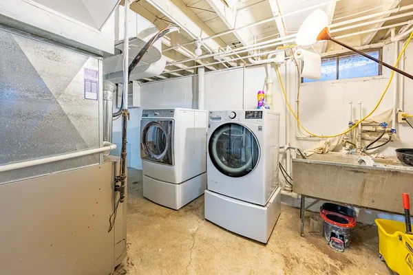 $260,000 | 1109 Frederick Street, Joliet, IL 60435