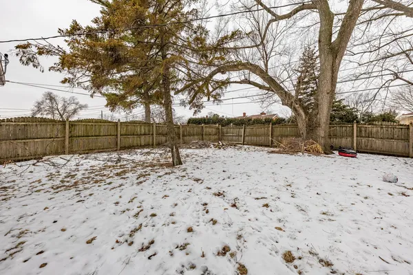 $260,000 | 1109 Frederick Street, Joliet, IL 60435