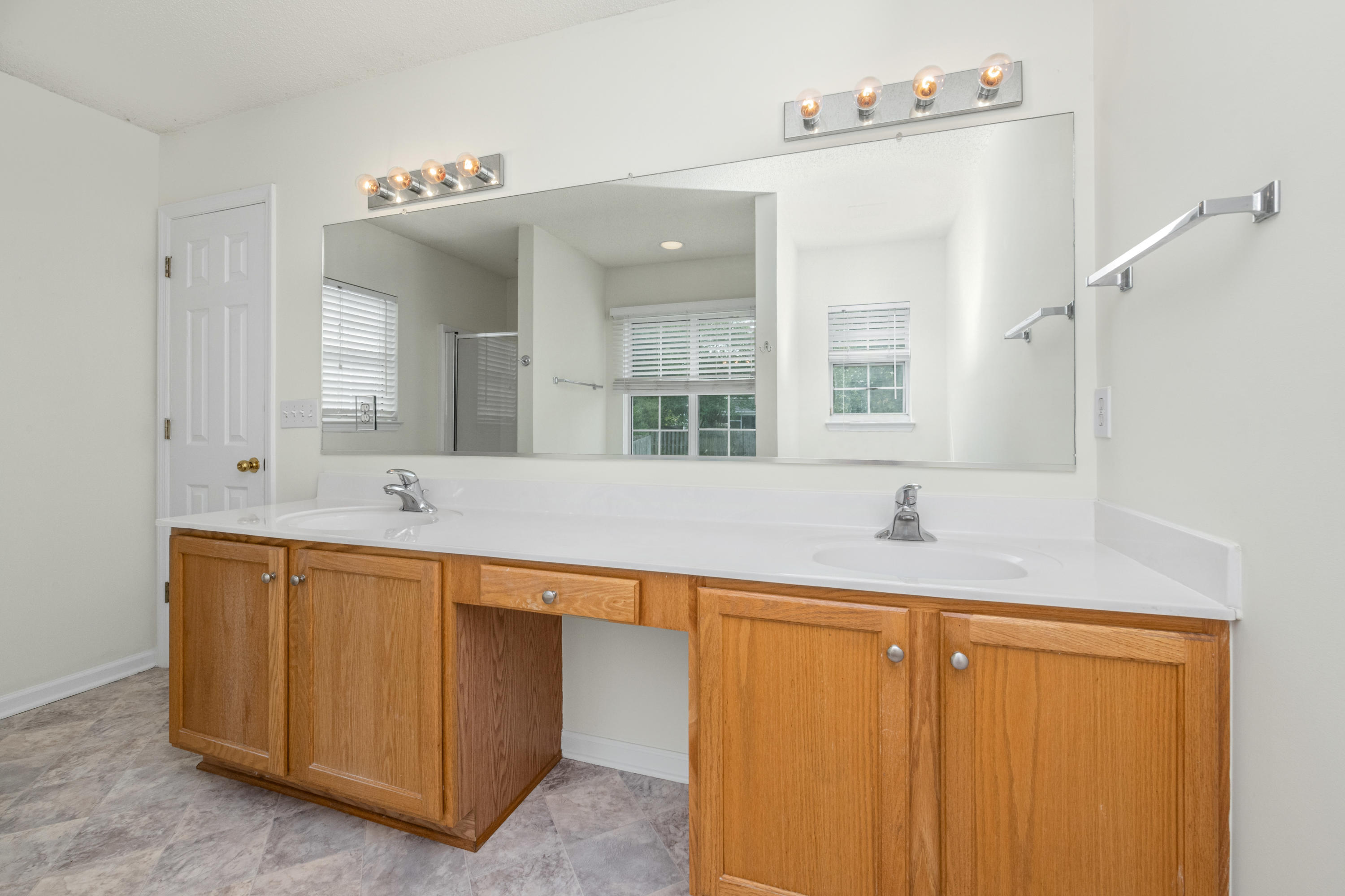 111 Walnut Creek Road Charleston, SC 29414 - Photo 14 of 29 111 Walnut Creek_Low Res-12