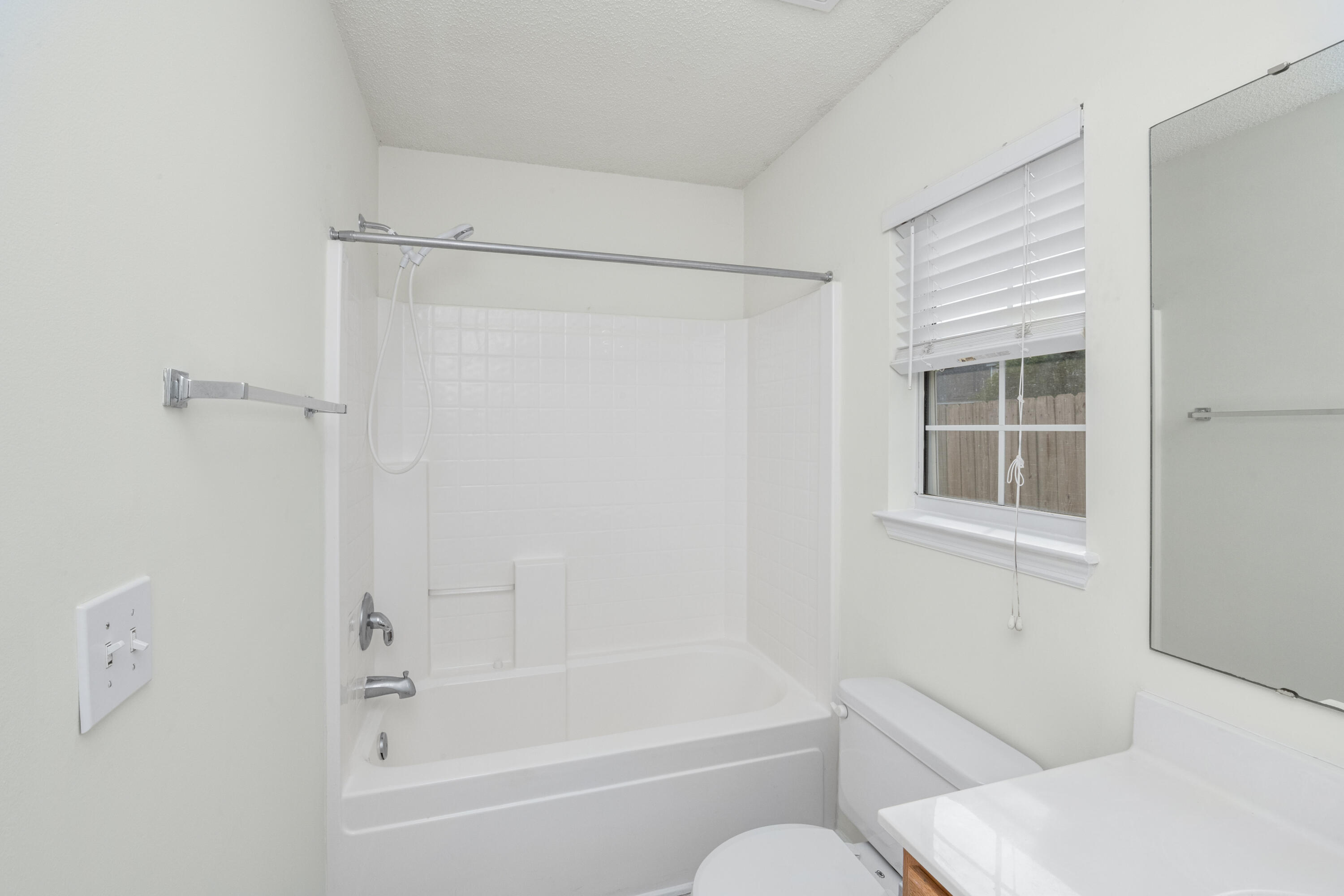 111 Walnut Creek Road Charleston, SC 29414 - Photo 20 of 29 111 Walnut Creek_Low Res-6