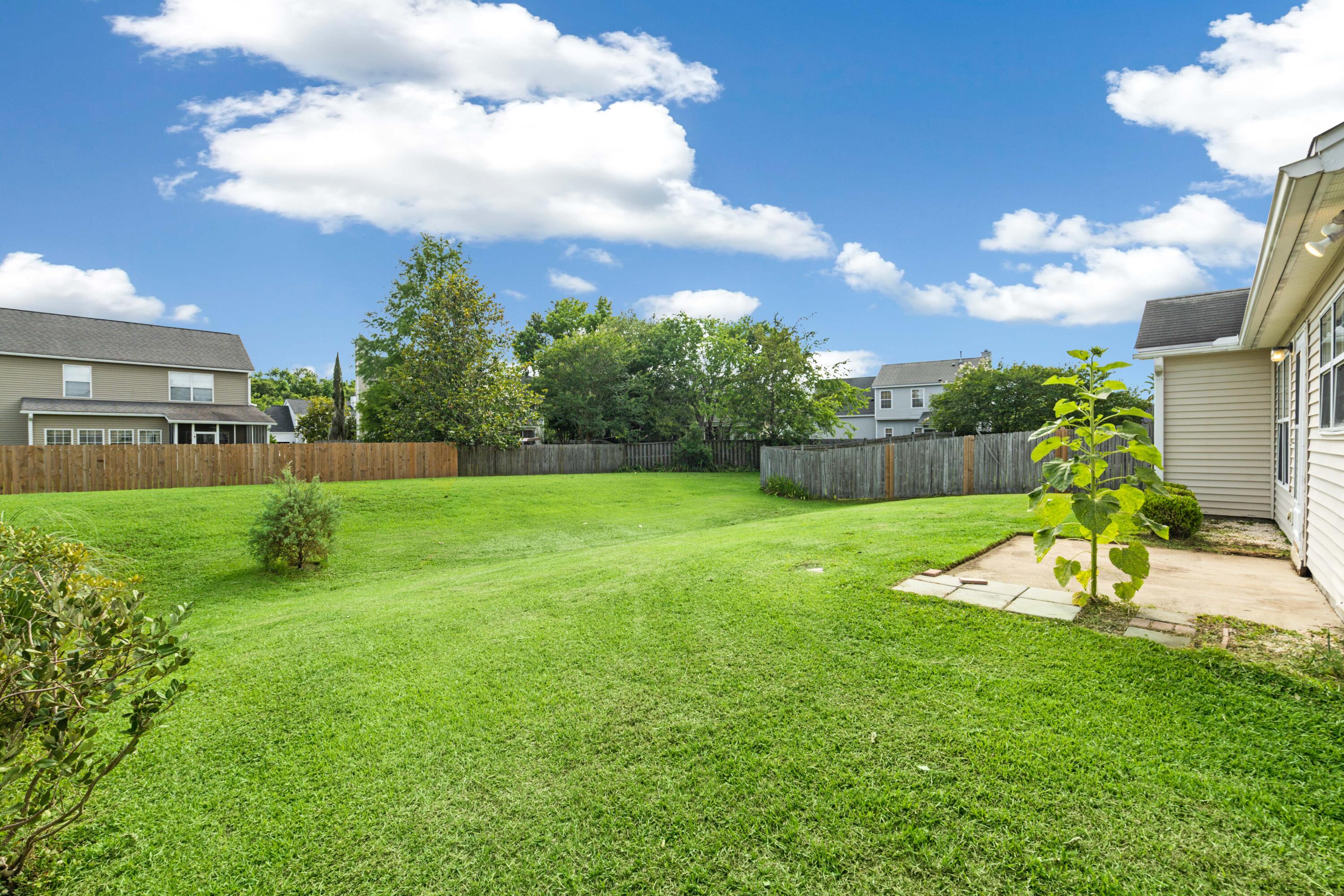 111 Walnut Creek Road Charleston, SC 29414 - Photo 26 of 29 111 Walnut Creek_Low Res-35