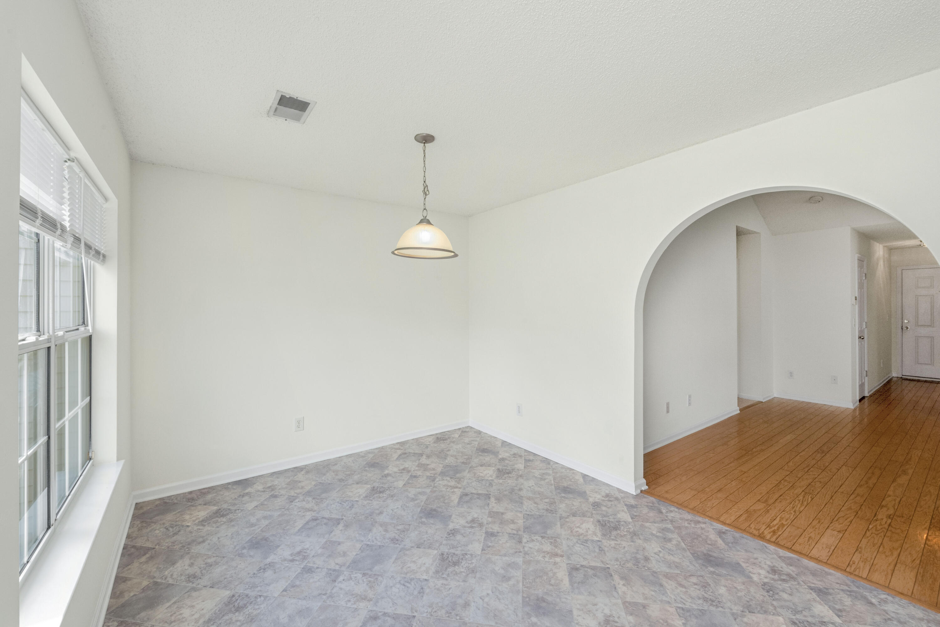 111 Walnut Creek Road Charleston, SC 29414 - Photo 10 of 29 111 Walnut Creek_Low Res-23