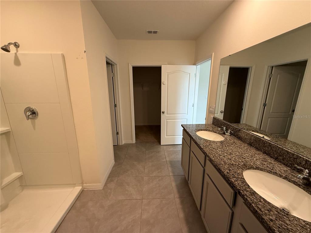 2029 Maple Ridge Drive Zellwood, FL 32798 - Photo 20 of 39