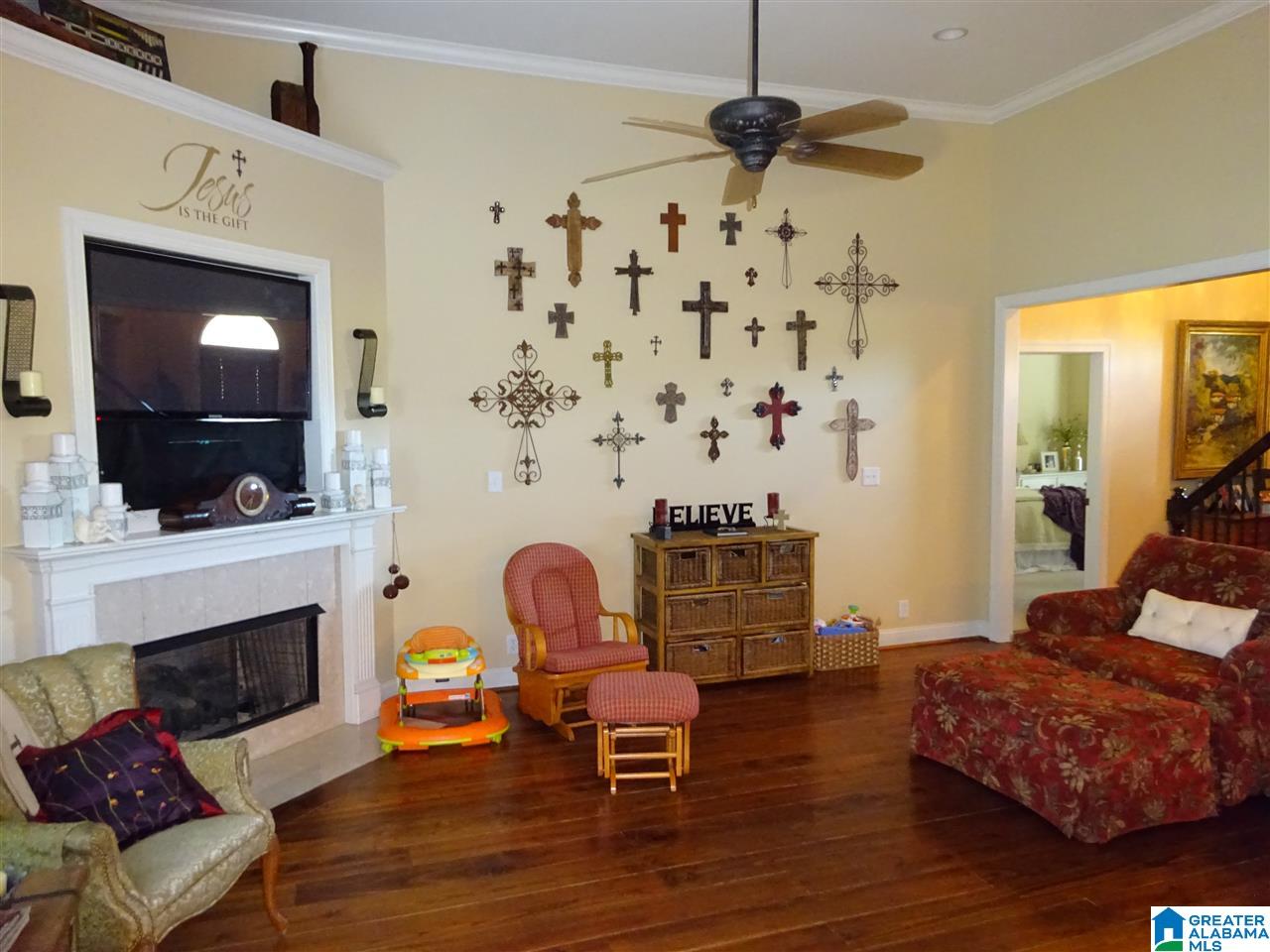 125 Cliff Road Sterrett, AL 35147 - Photo 4 of 23