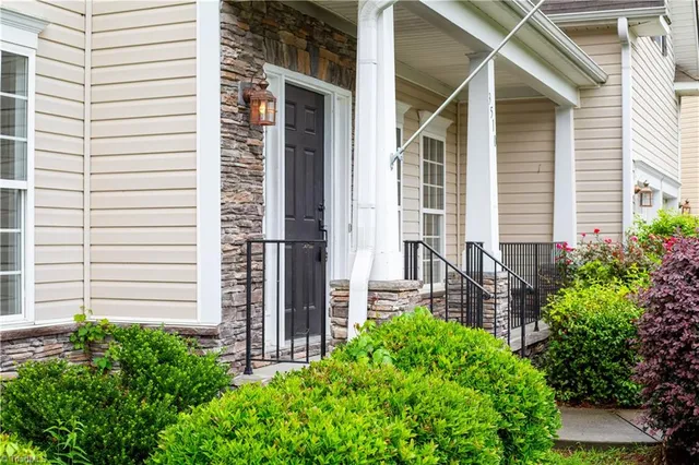 $489,999 | 3510 Meadow Glen Court, Clemmons, NC 27012