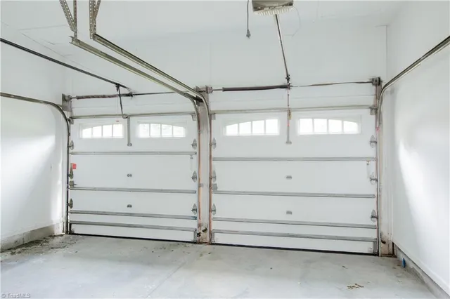 $489,999 | 3510 Meadow Glen Court, Clemmons, NC 27012