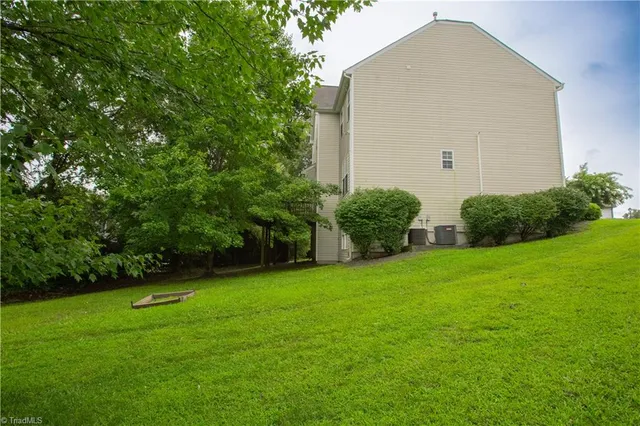 $489,999 | 3510 Meadow Glen Court, Clemmons, NC 27012