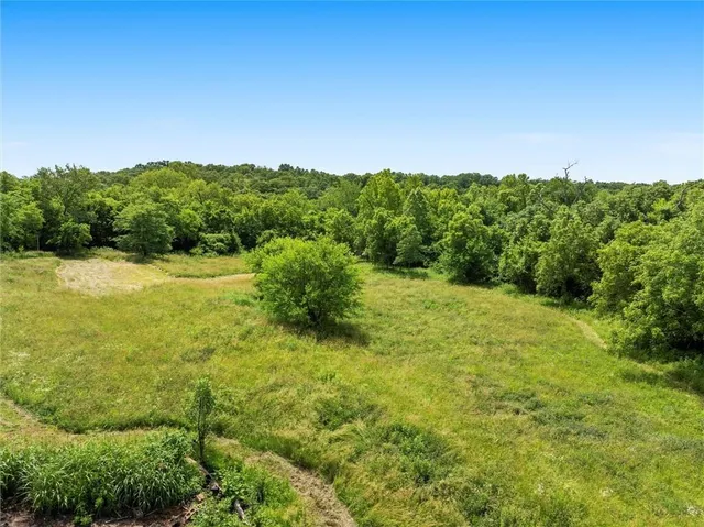 $179,950 | Cantrell Road, Linwood, KS 66052