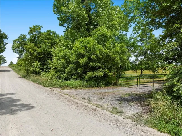 $179,950 | Cantrell Road, Linwood, KS 66052