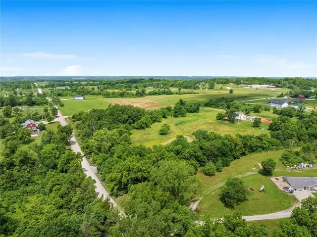 $179,950 | Cantrell Road, Linwood, KS 66052