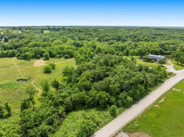 $179,950 | Cantrell Road, Linwood, KS 66052