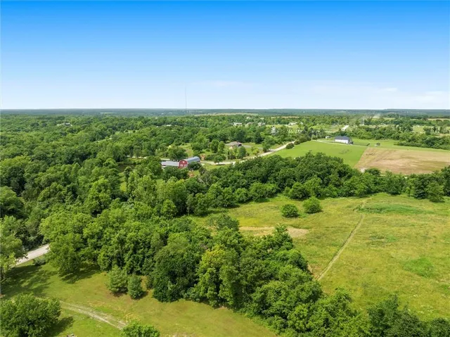 $179,950 | Cantrell Road, Linwood, KS 66052