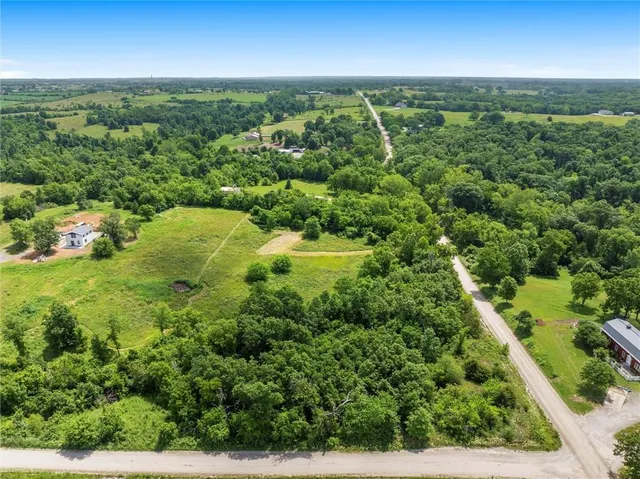 $179,950 | Cantrell Road, Linwood, KS 66052