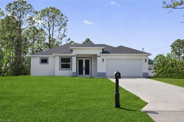 $2,200 | 1923 Sunniland Boulevard, Lehigh Acres, FL 33971