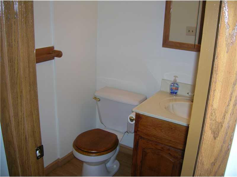 412 Shady Ridge Drive Monroeville, PA 15146 - Photo 11 of 25 1st Floor Plan.