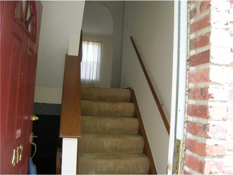 412 Shady Ridge Drive Monroeville, PA 15146 - Photo 4 of 25 Entry/Foyer.