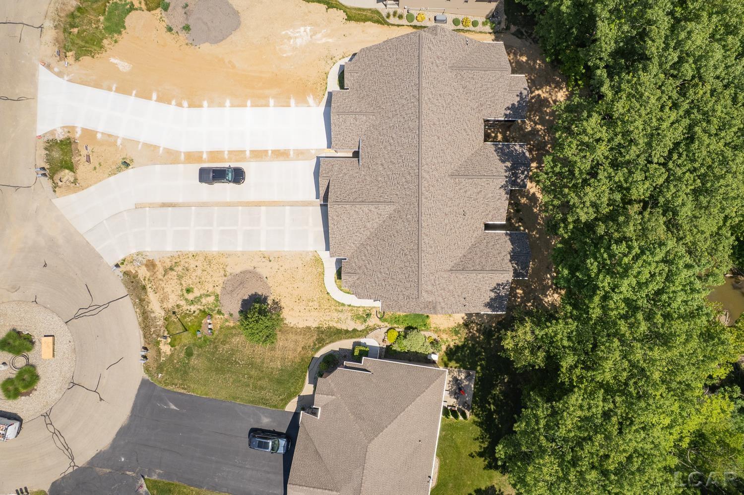 1641 Rivers Edge Court Adrian, MI 49221 - Photo 38 of 45