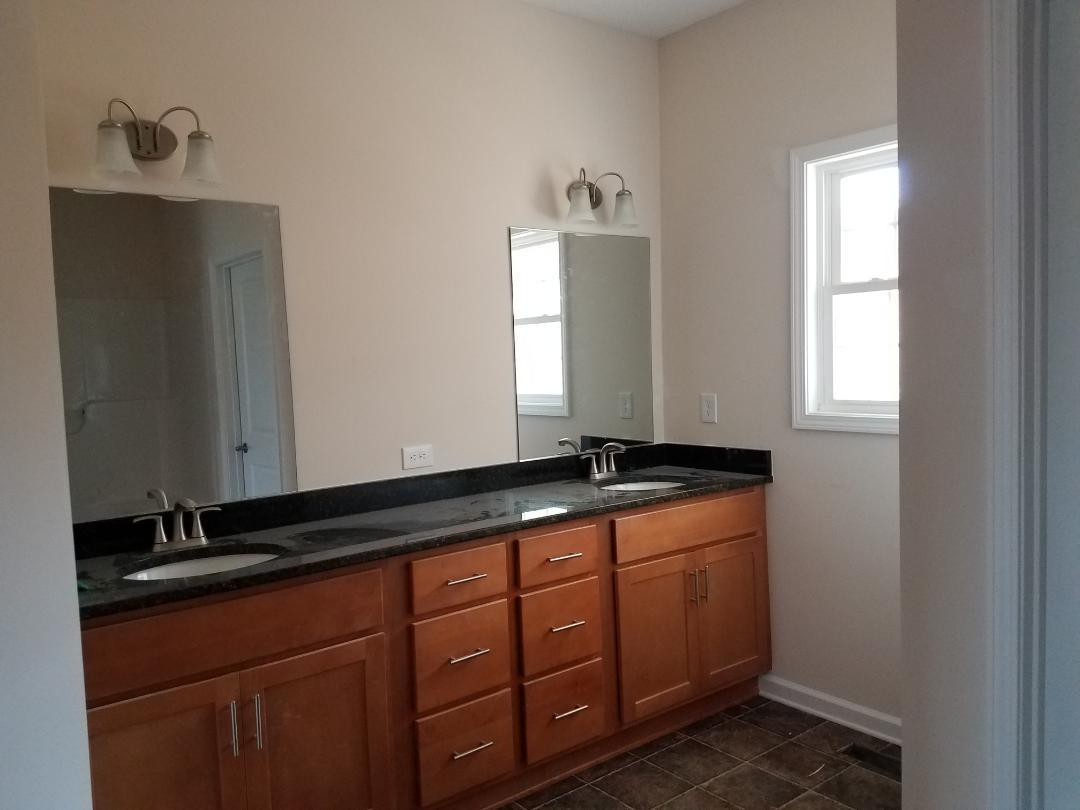 4461 Old Stage Road Radford, VA 24141 - Photo 11 of 21 a bath room with window
