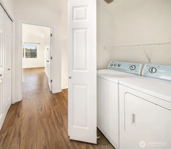 $2,750 | 11708 Greenwood Avenue North, Unit A, Seattle, WA 98133