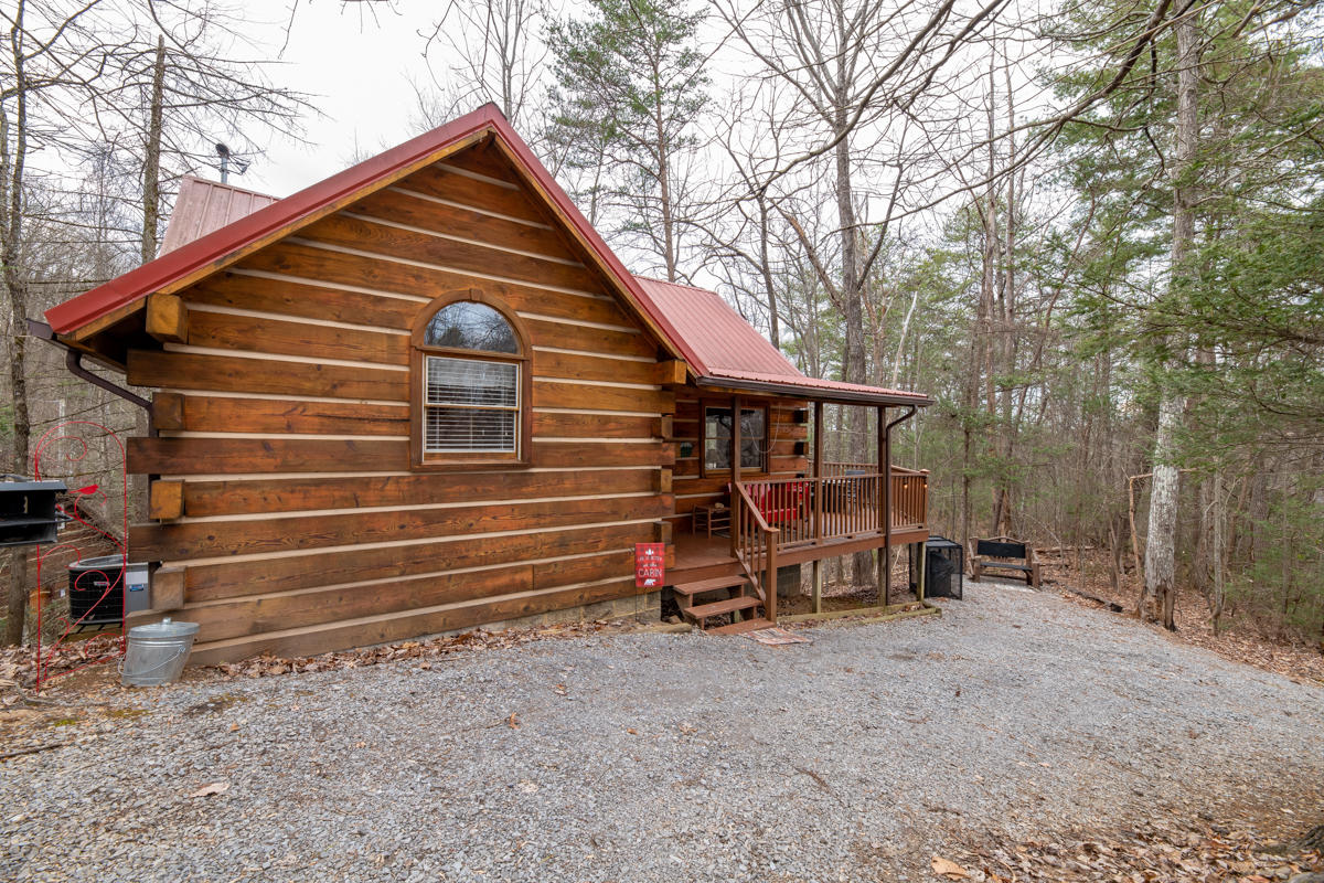 1401-Ridgefield-Dr-Sevierville-TN-2