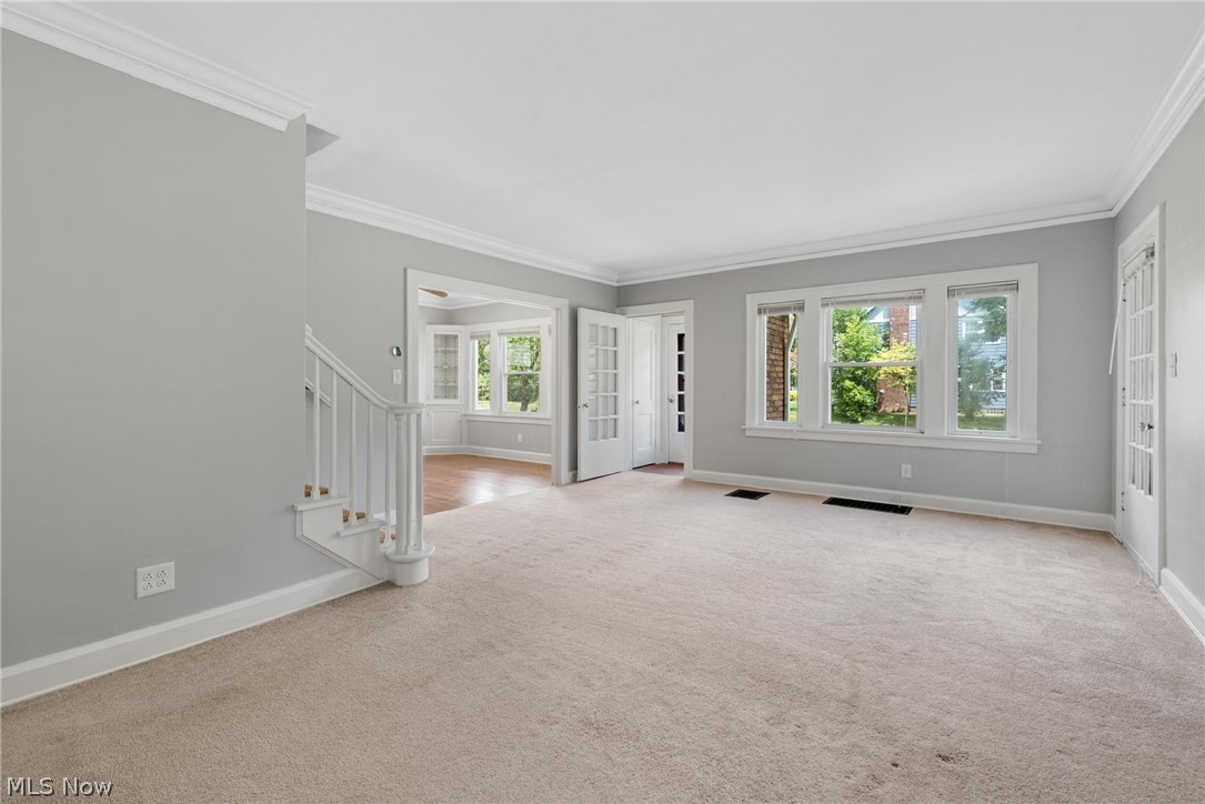 1892 South Compton Road Cleveland, OH 44118 - Photo 17 of 35