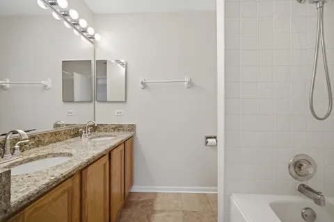 $365,000 | 1911 North Silver Lake Road, Arlington Heights, IL 60004