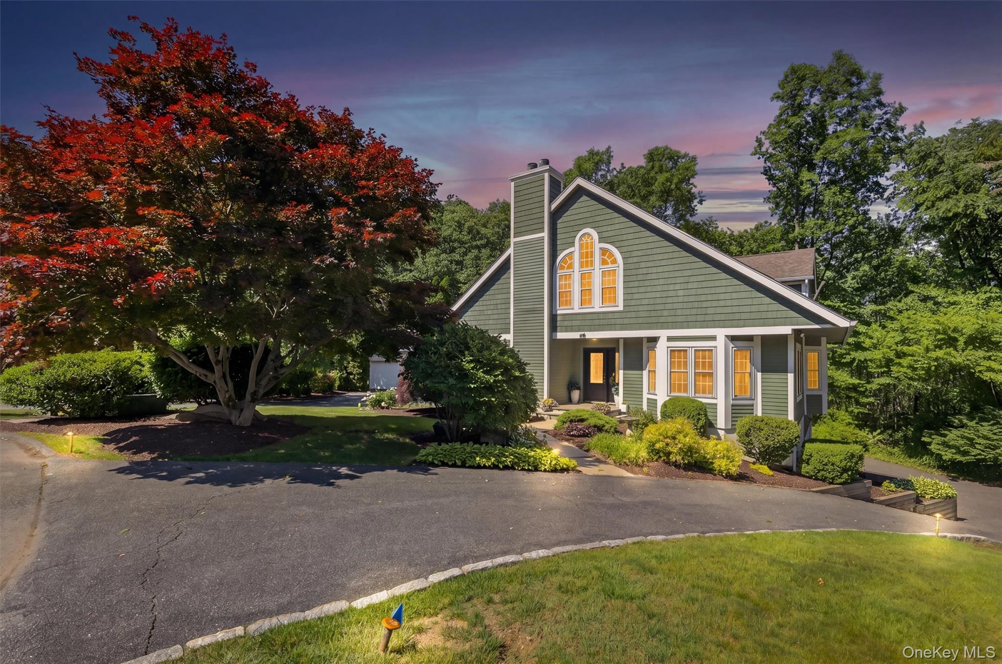 40 Nottingham Way Mahopac, NY 10541 - Photo 2 of 43 Twilight view