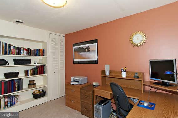 9445 Kilimanjaro Road Columbia, MD 21045 - Photo 22 of 28 Bedroom 4
