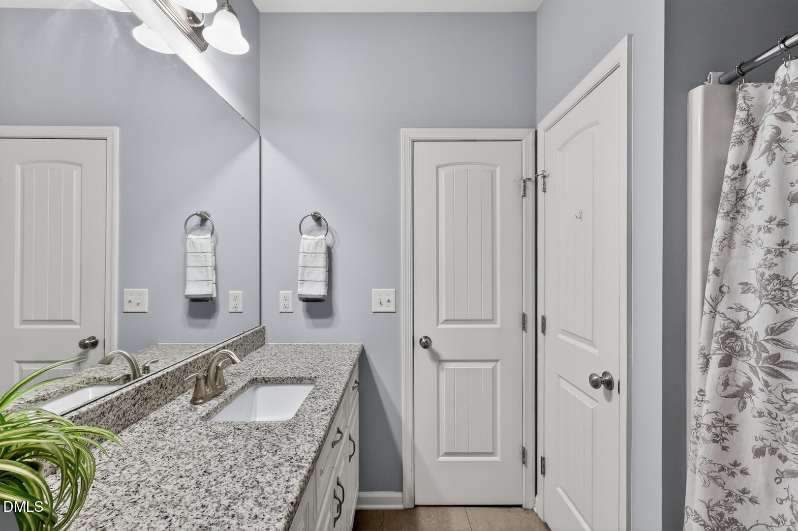 40 Treeline Drive Spring Hope, NC 27882 - Photo 20 of 33 Guest bath