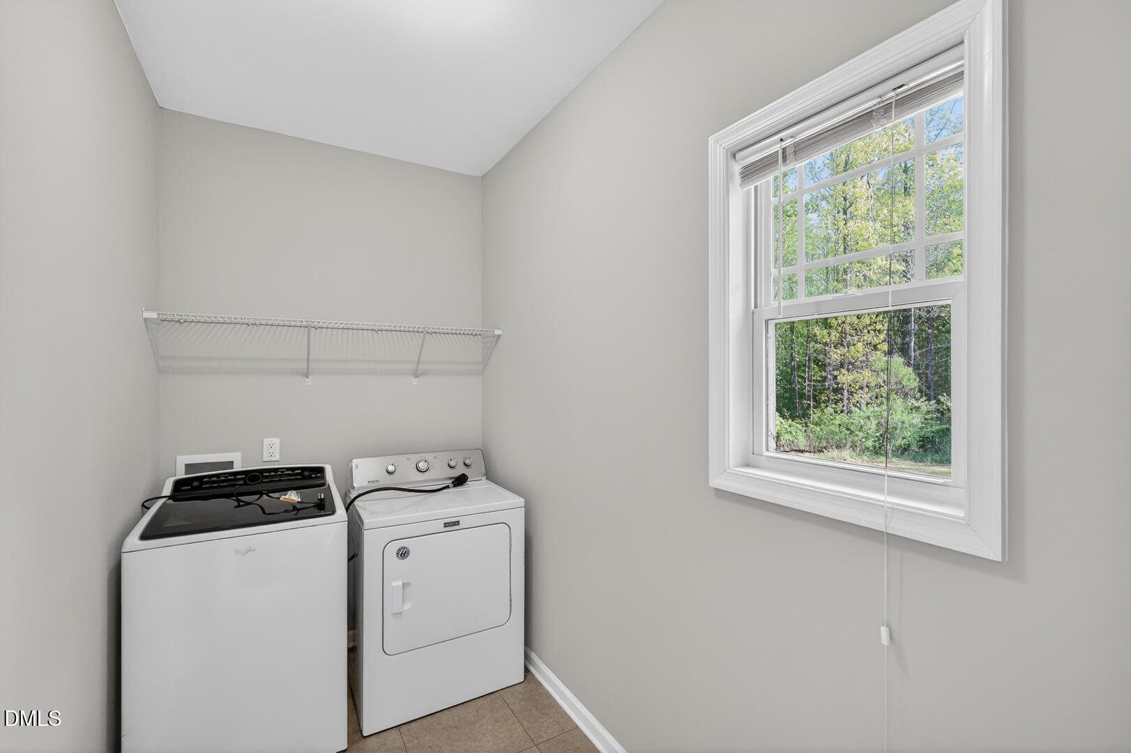 40 Treeline Drive Spring Hope, NC 27882 - Photo 22 of 33 Laundry room