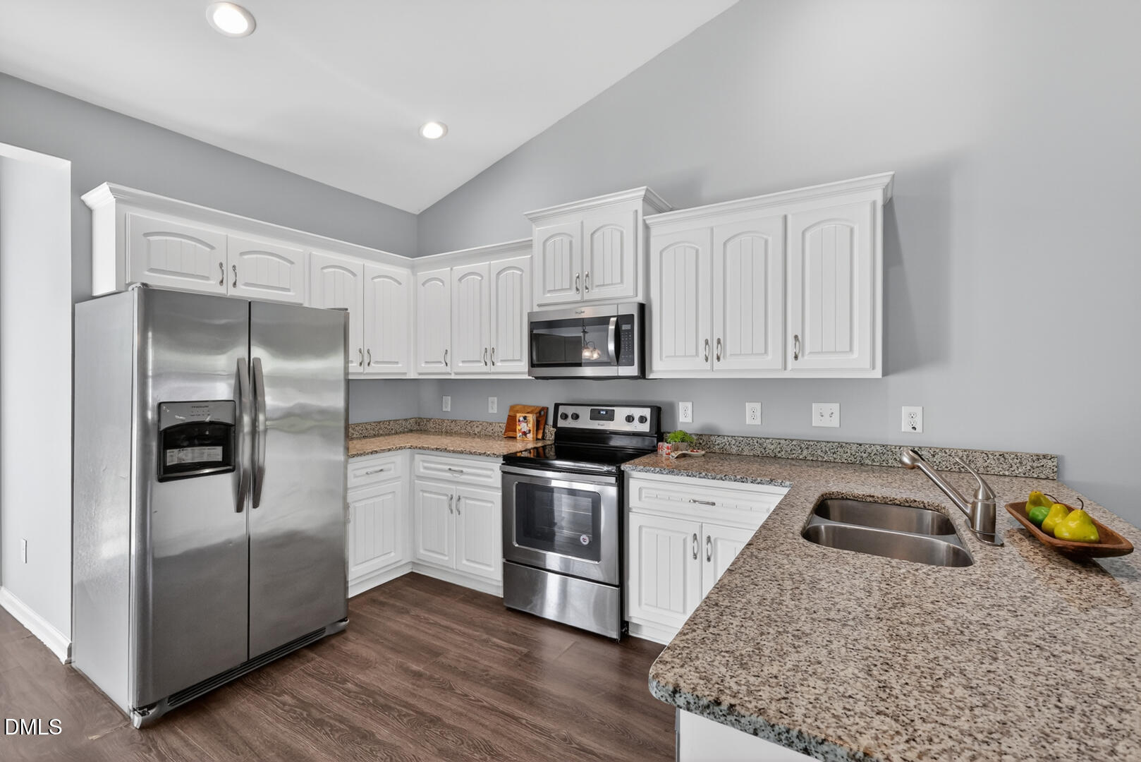 40 Treeline Drive Spring Hope, NC 27882 - Photo 3 of 33 Refrigerator conveys