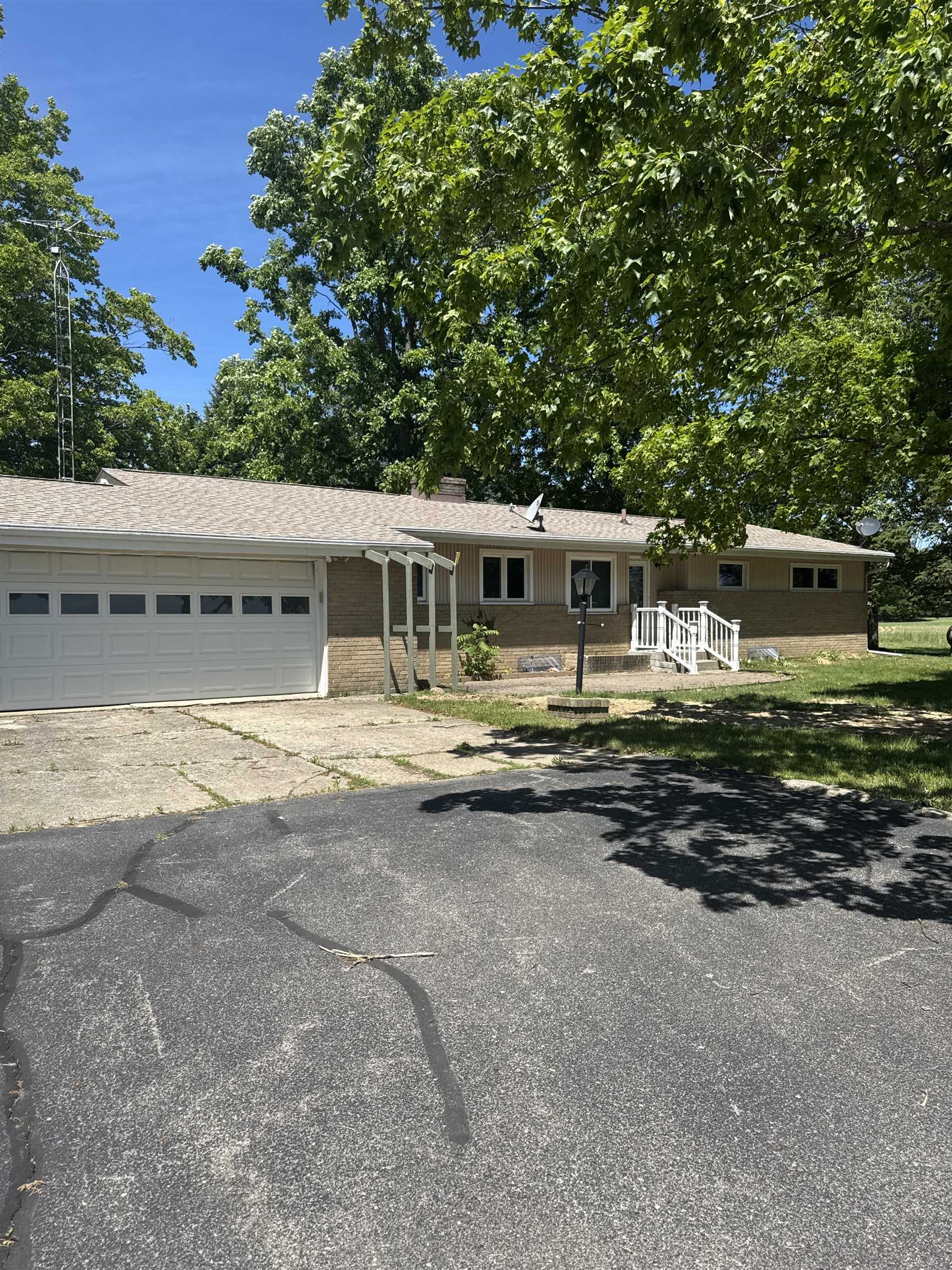4501 North New Lothrop Road Corunna, MI 48817 - Photo 5 of 42