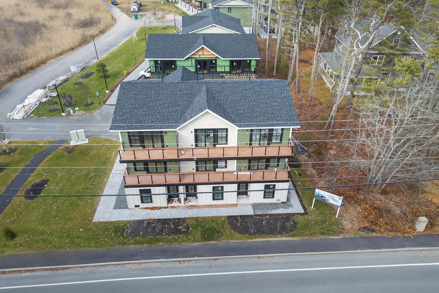 4 Overlook Drive, Unit 2 Old Orchard Beach, ME 04064 - Photo 2 of 42 ChatGPT Image Nov 25, 2025, 01_37_28 PM