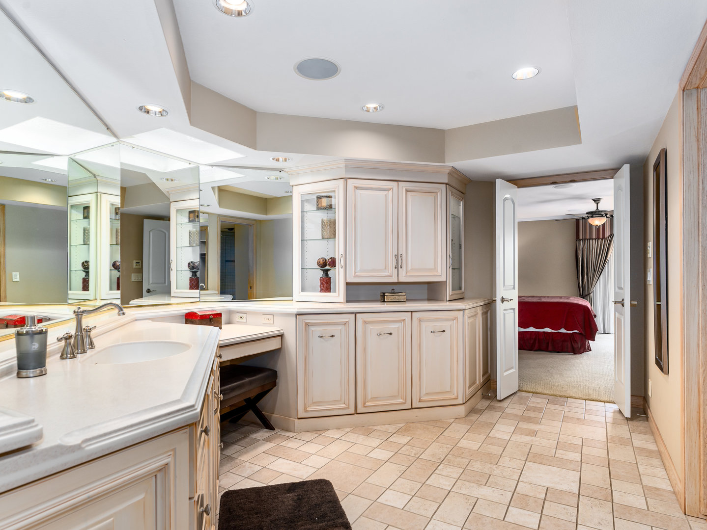 12 Arrowhead Lane DeKalb, IL 60115 - Photo 21 of 55