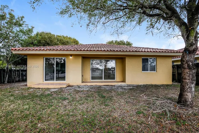 $2,400 | 13660 Southwest 253rd Street, Homestead, FL 33032