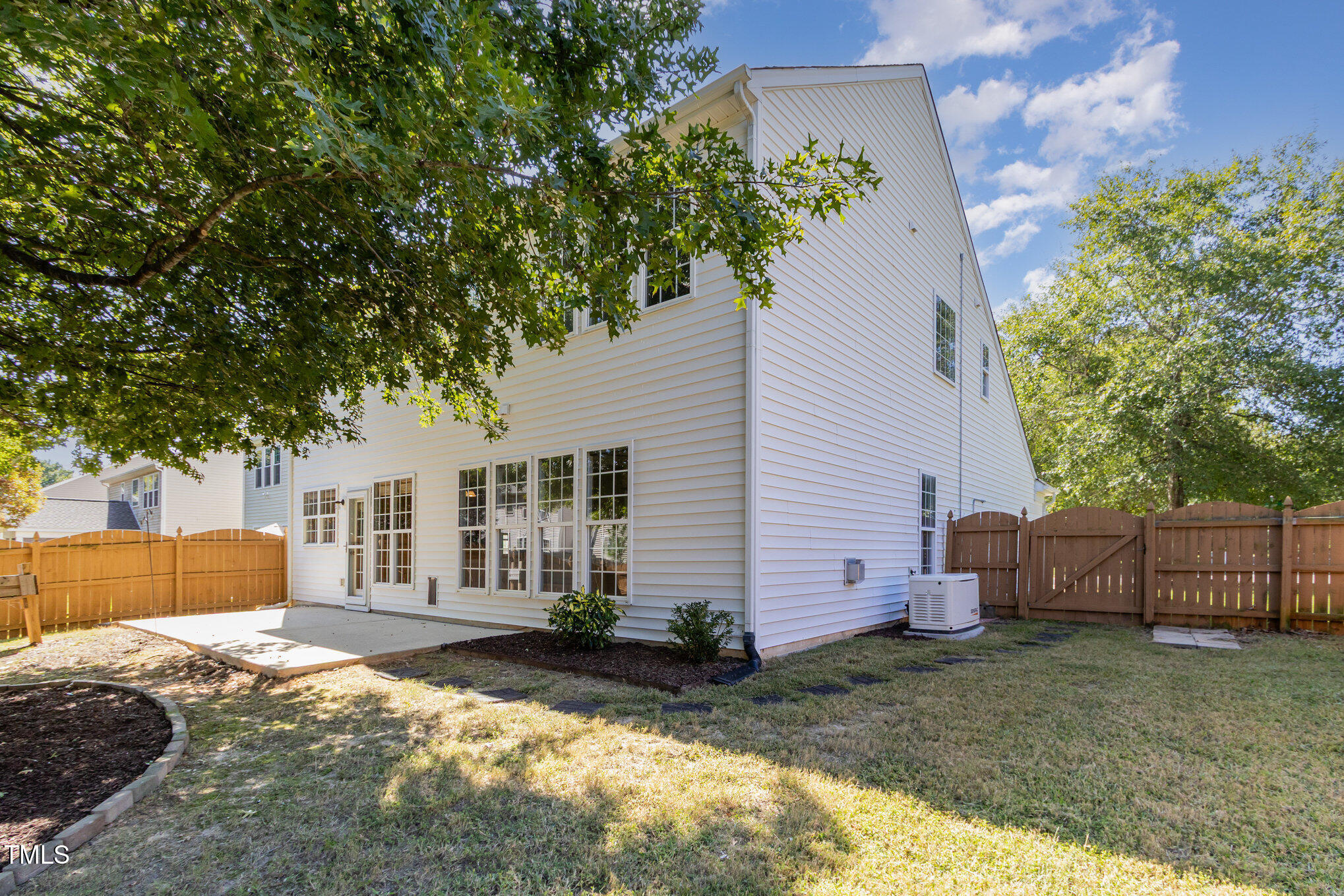 1501 Nealstone Way Raleigh, NC 27614 - Photo 33 of 36 img_4992-edit_404