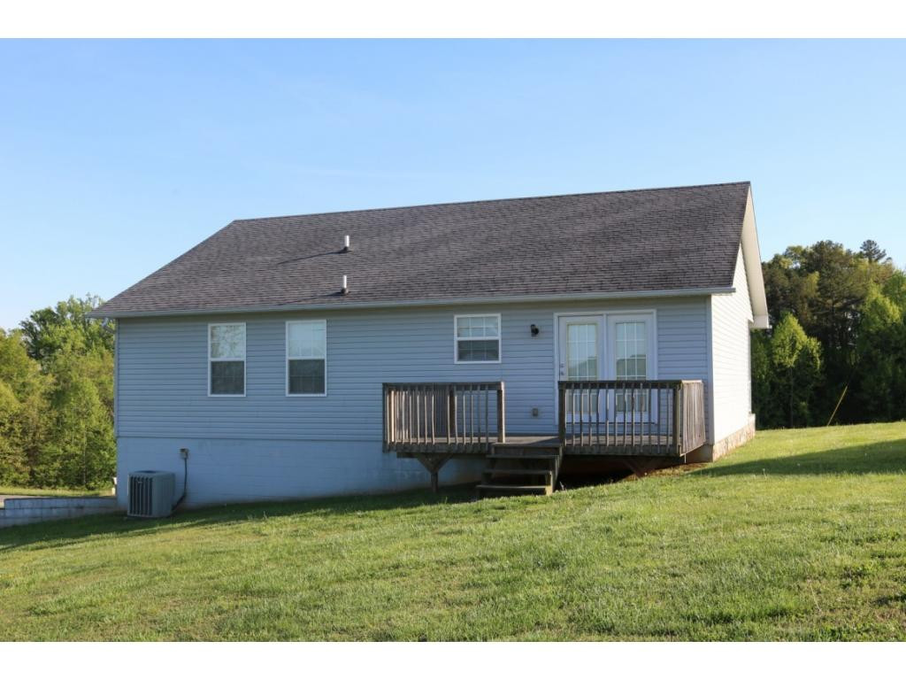 236 Anderson Loop Greeneville, TN 37743 - Photo 12 of 15 rear