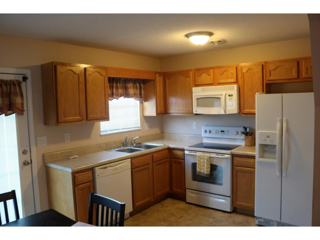 236 Anderson Loop Greeneville, TN 37743 - Photo 5 of 15 kitchen