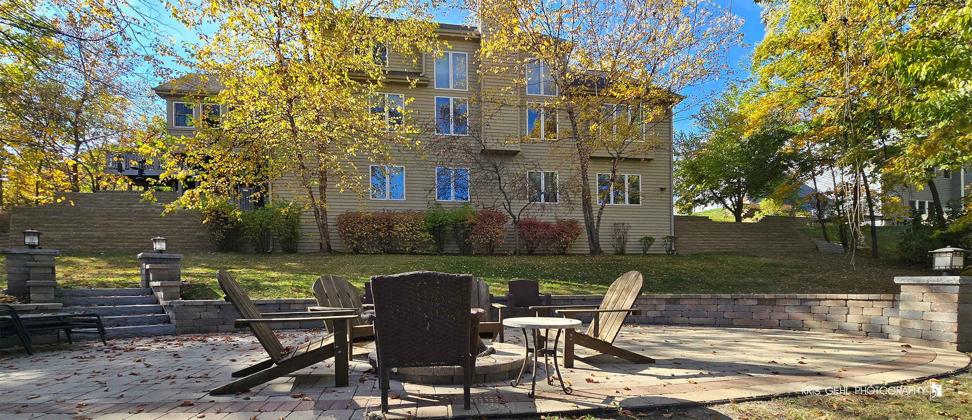 1265 Bayshore Drive Antioch, IL 60002 - Photo 33 of 42 a view of a chairs and table in the patio
