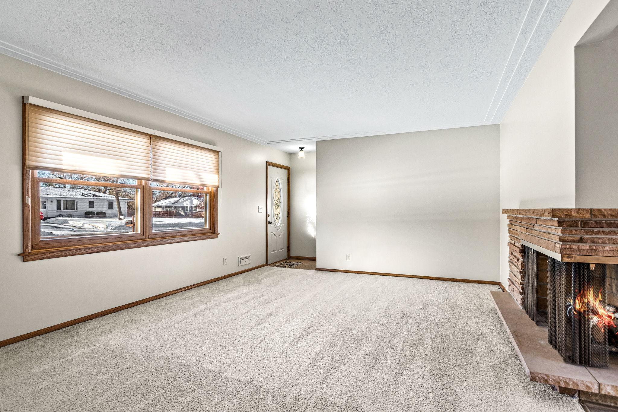 2310 Jones Place Bloomington, MN 55431 - Photo 6 of 40