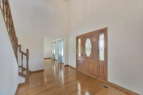 $549,900 | 1163 East Mud Pike Road, Osgood, IN 47037