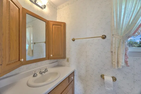 $549,900 | 1163 East Mud Pike Road, Osgood, IN 47037