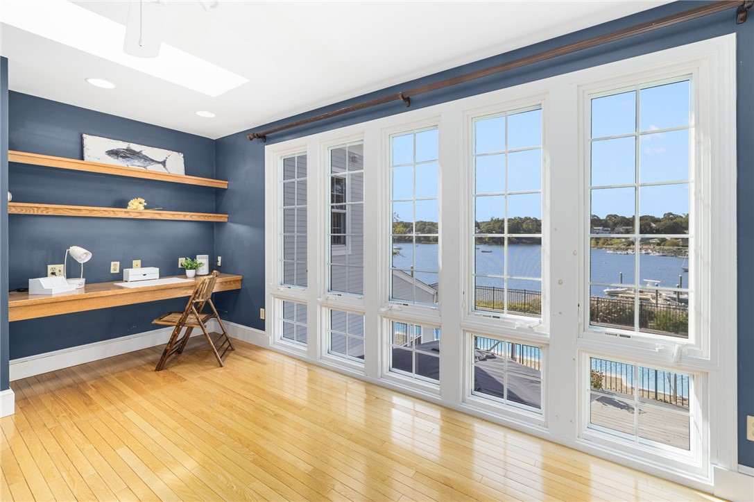 66 Dory Road Warwick, RI 02886 - Photo 23 of 48