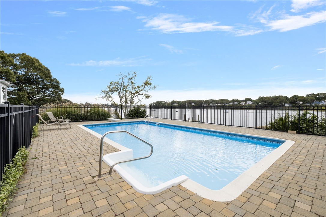 66 Dory Road Warwick, RI 02886 - Photo 43 of 48