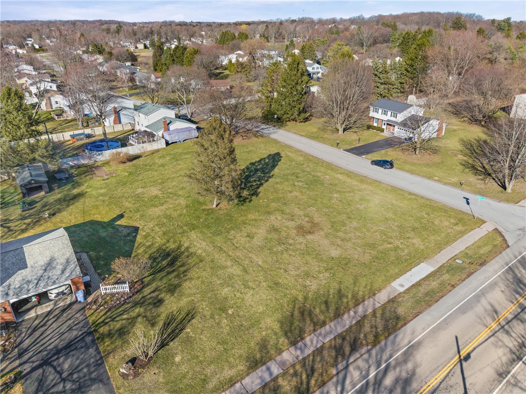 668 Embury Road Penfield, NY 14625 - Photo 1 of 7