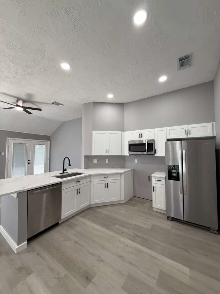 1019 Western Springs Drive Katy, TX 77450 - Photo 6 of 13